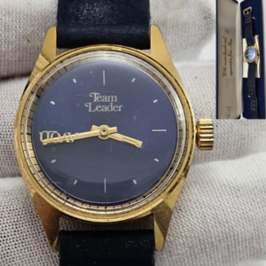Vintage Avon Team Leader 1318 Ladies Wristwatch