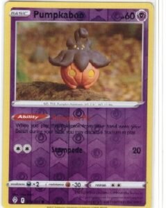 Pumpkaboo Pokémon card from the Evolving Skies set (76/203).Reverse Holo