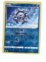 Cryogonal (043/203) card from the Pokémon TCG: Evolving Skies expansion.It is a Reverse Holofoil version