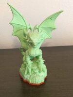 Skylanders-Giants-Glow-In-The-Dark-Cynder-